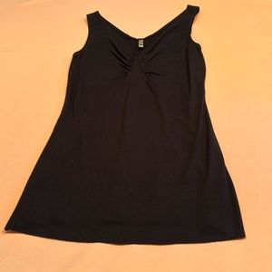Black Three Dots top. Size M.
